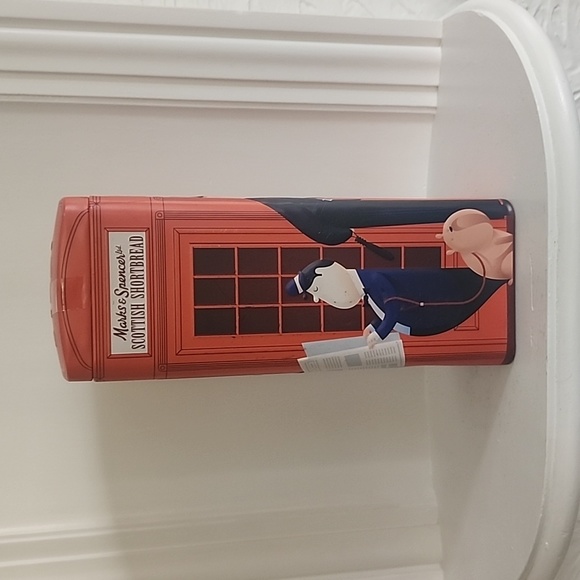 Marks and Spencer Scottish Shortbread Tin, British Phone Booth, London - Picture 3 of 9